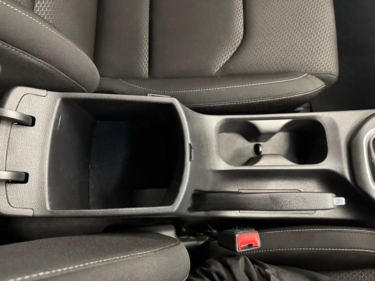 2018 Hyundai i30 Gallery Image 34