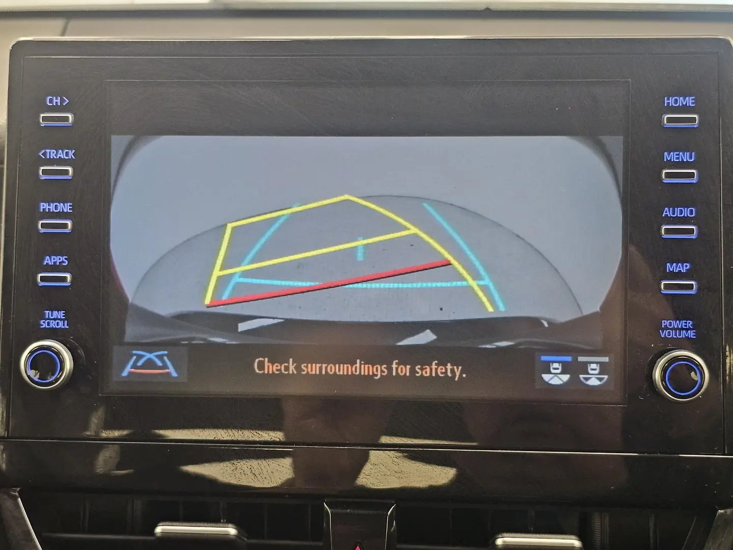 2022 Toyota Camry Gallery Image 32