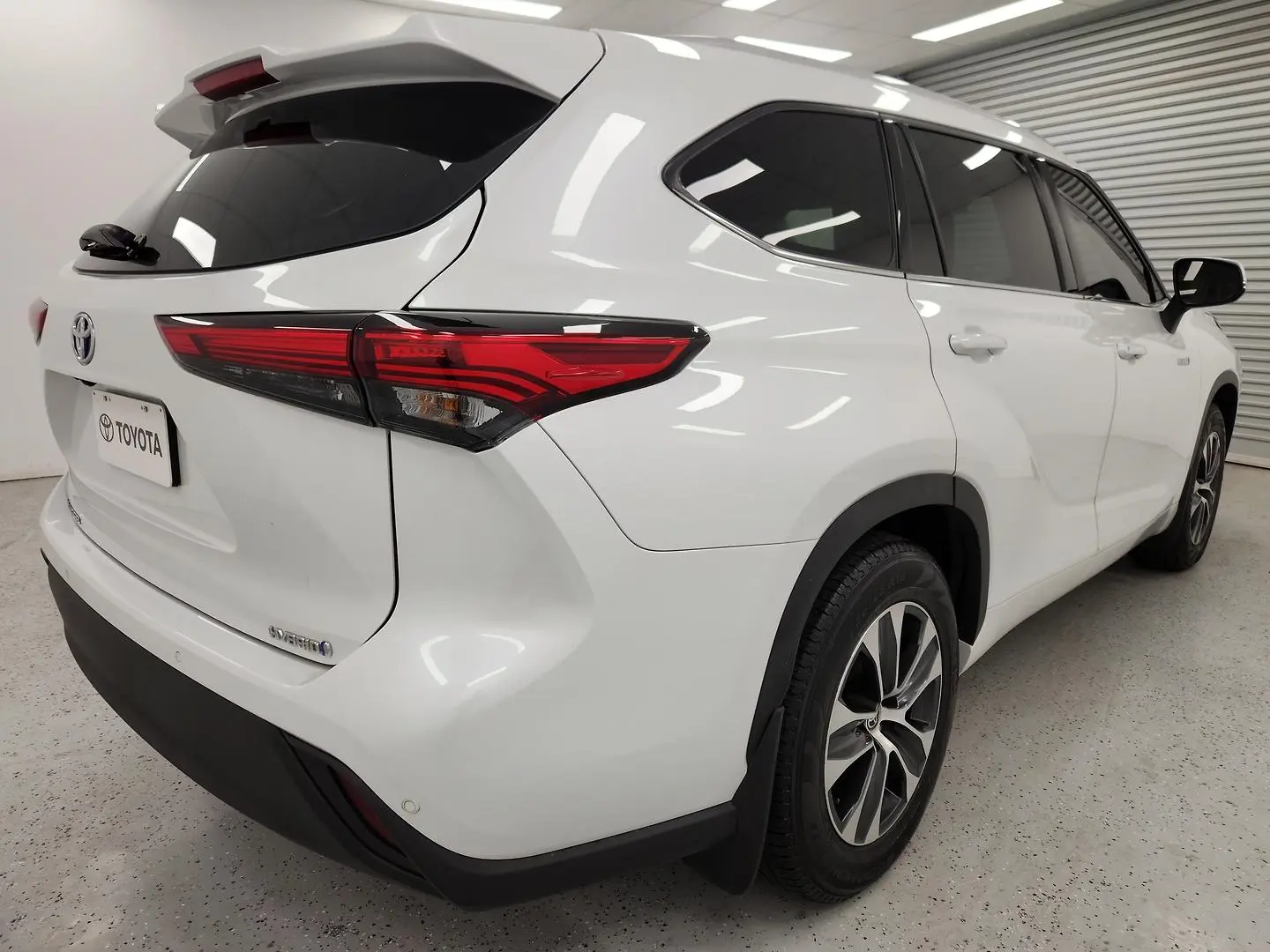 2022 Toyota Kluger Gallery Image 3