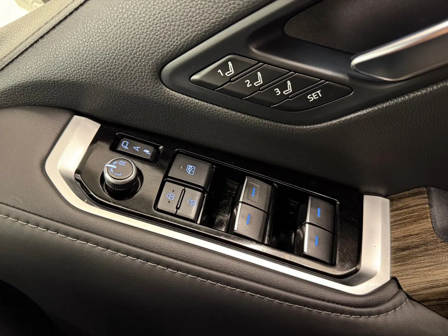 2022 Toyota Landcruiser Gallery Image 37