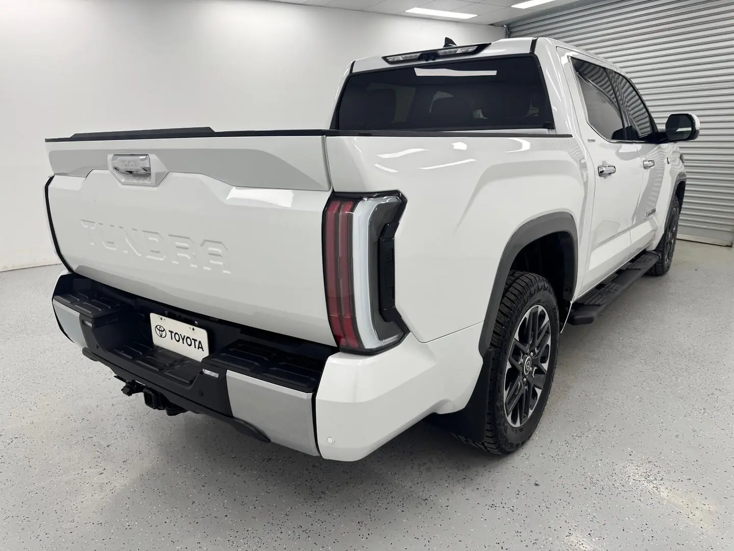 2023 Toyota Tundra Gallery Image 3