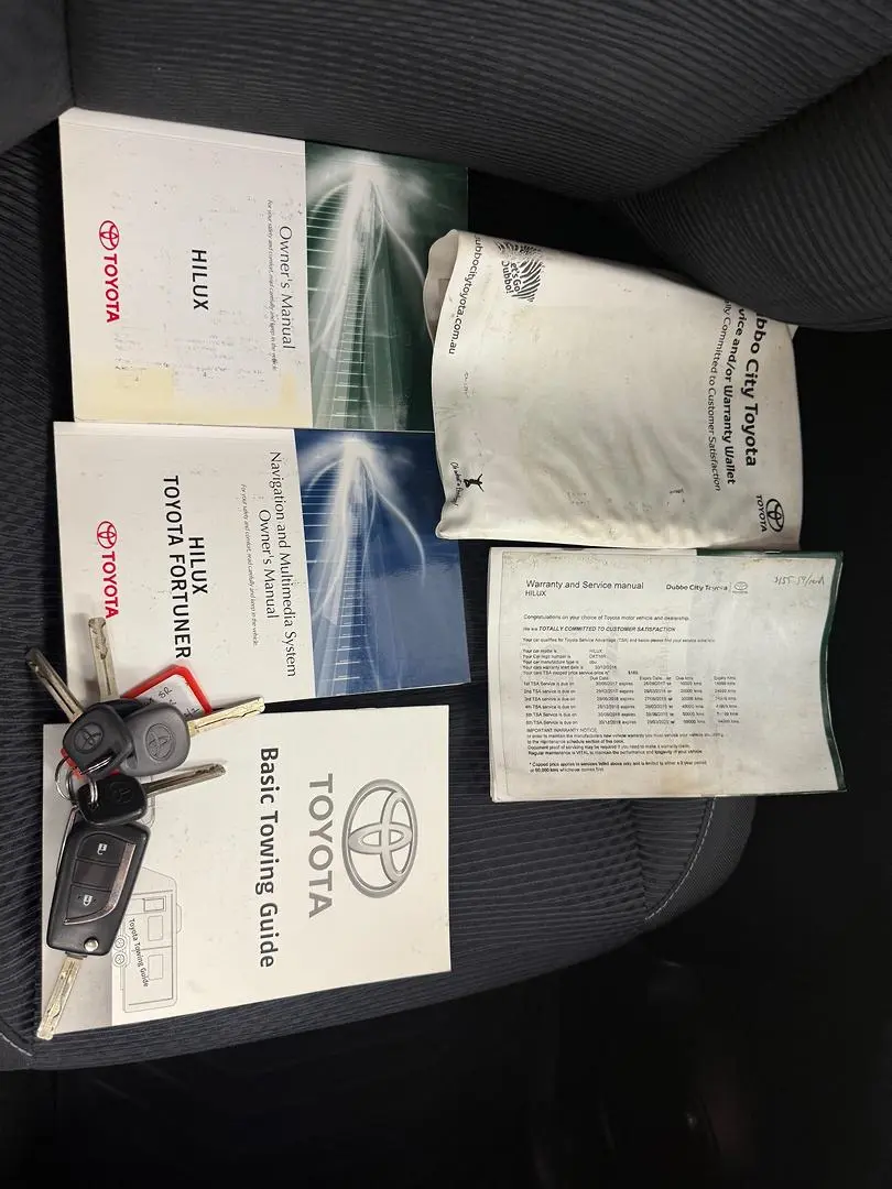 2016 Toyota Hilux Gallery Image 37