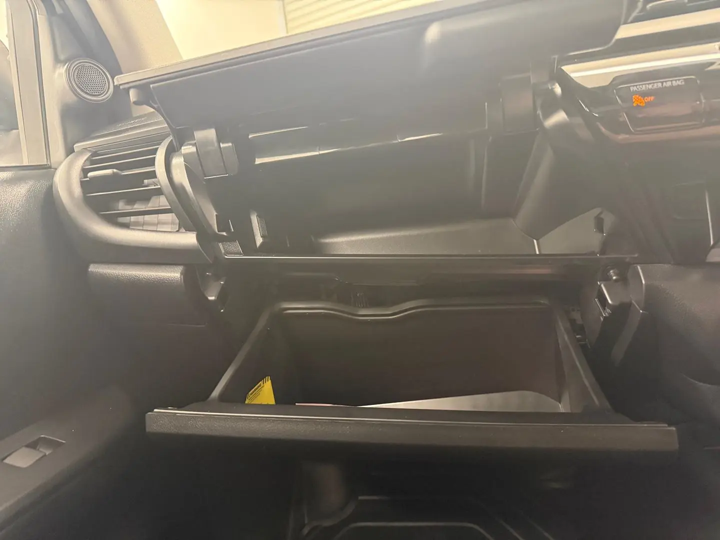 2023 Toyota Hilux Gallery Image 35