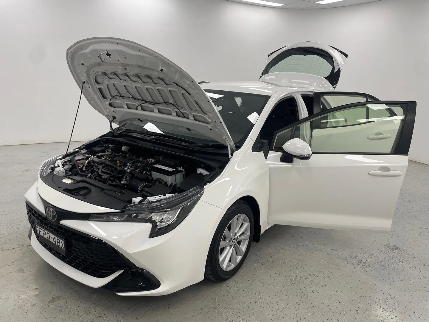 2023 Toyota Corolla Gallery Image 13