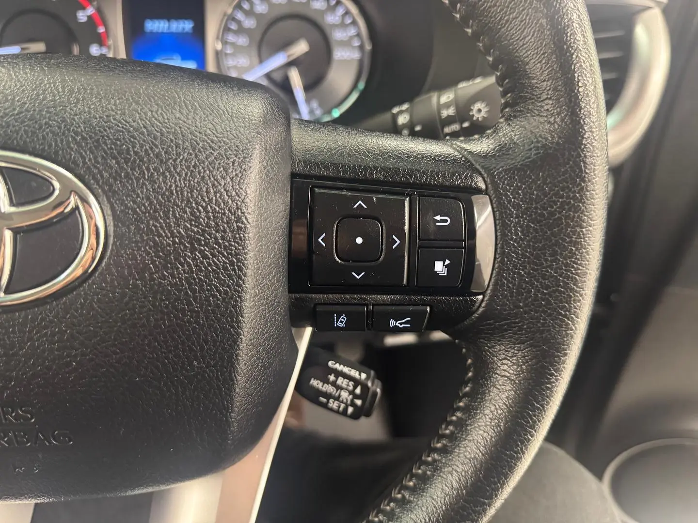 2023 Toyota Hilux Gallery Image 19