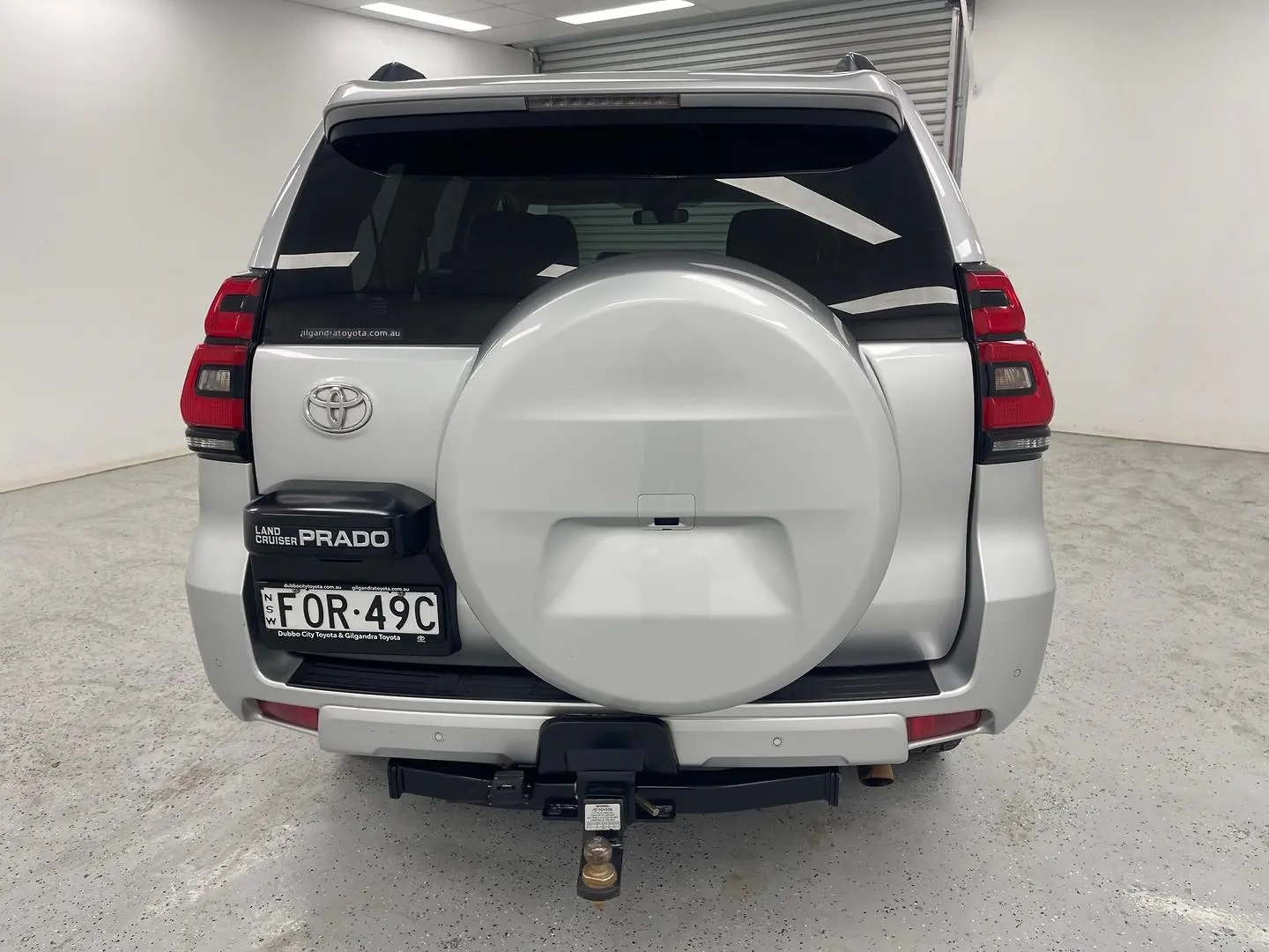 2017 Toyota Landcruiser Prado Gallery Image 4