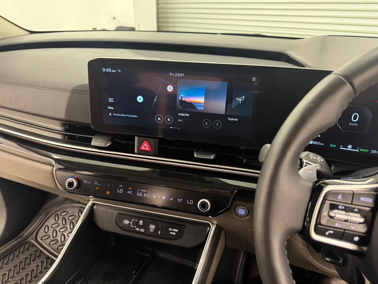 2024 Kia Carnival Gallery Image 23