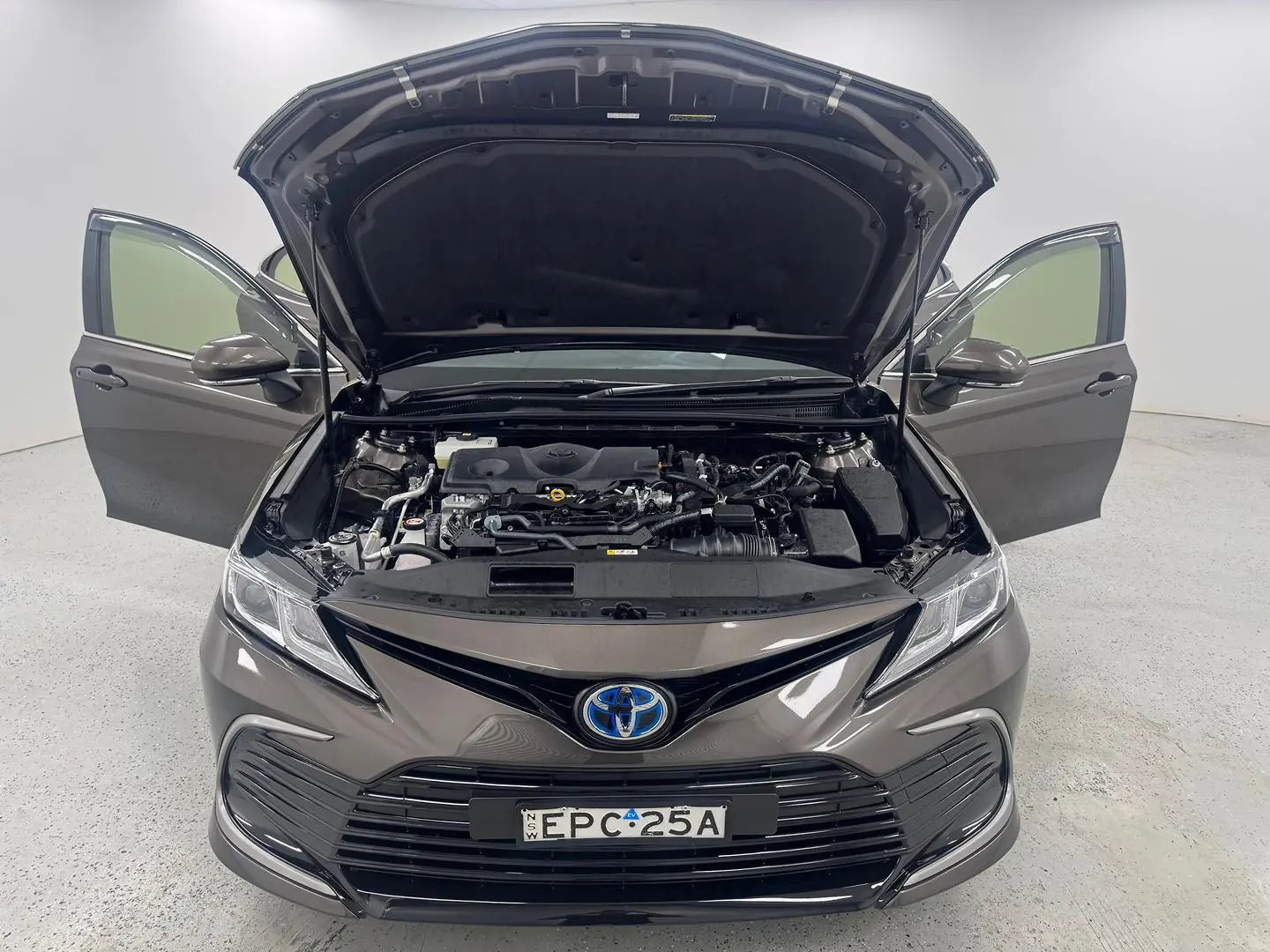 2024 Toyota Camry Gallery Image 13