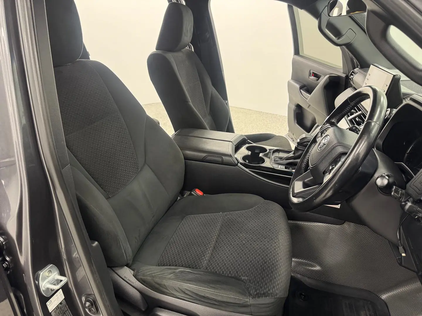 2023 Toyota Landcruiser Gallery Image 27