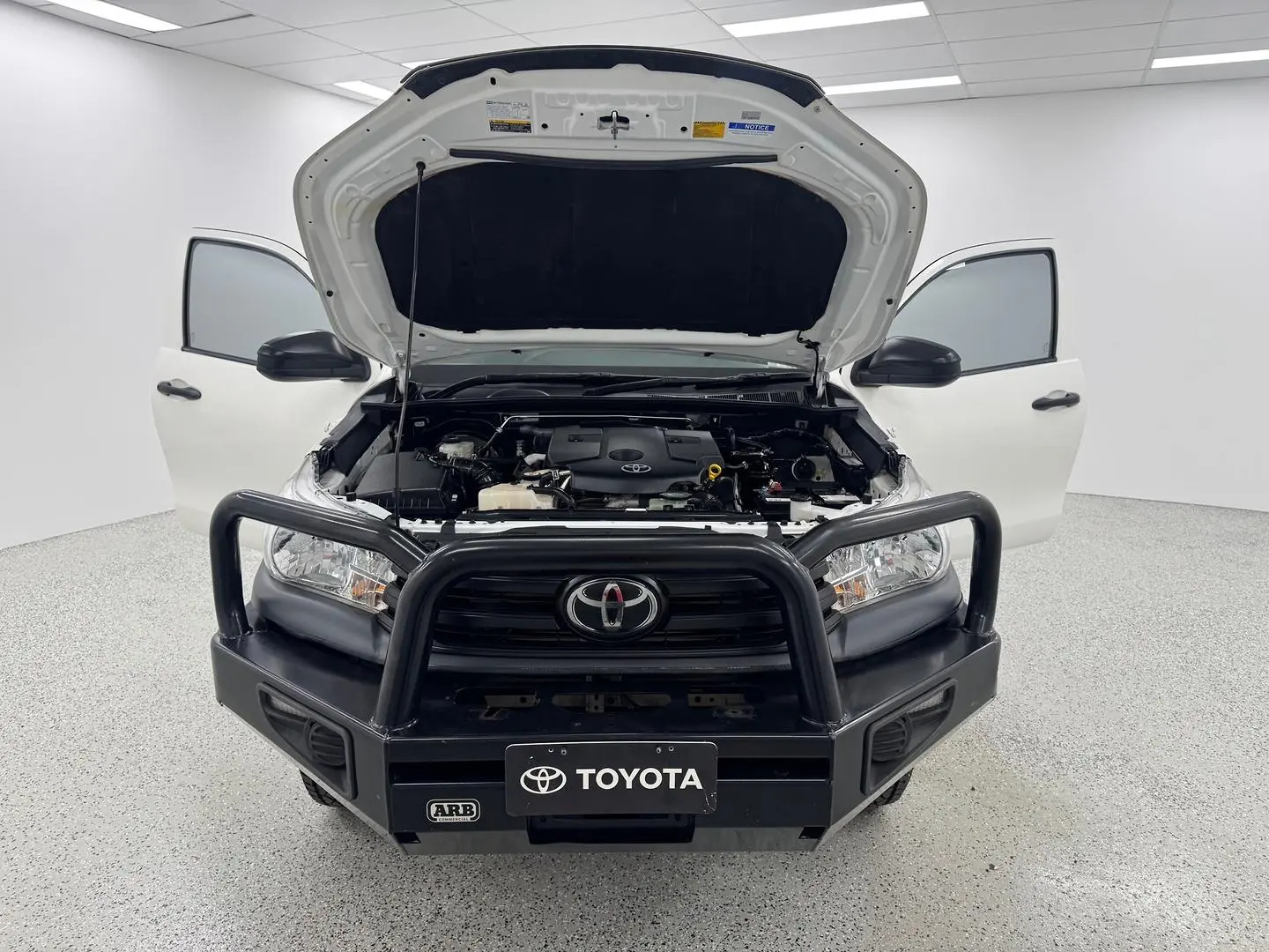 2020 Toyota Hilux Gallery Image 13