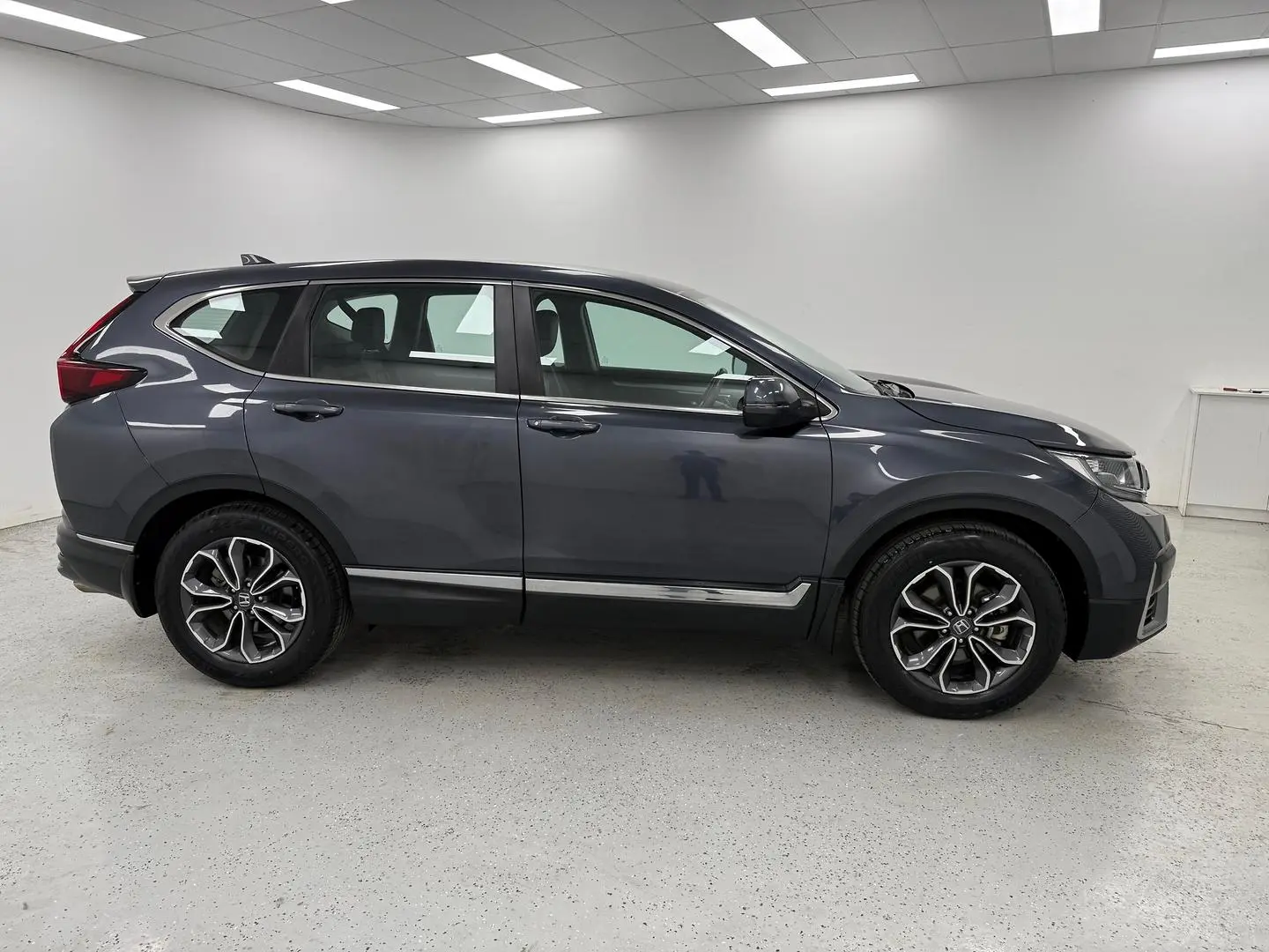 2023 Honda CR-V Gallery Image 2