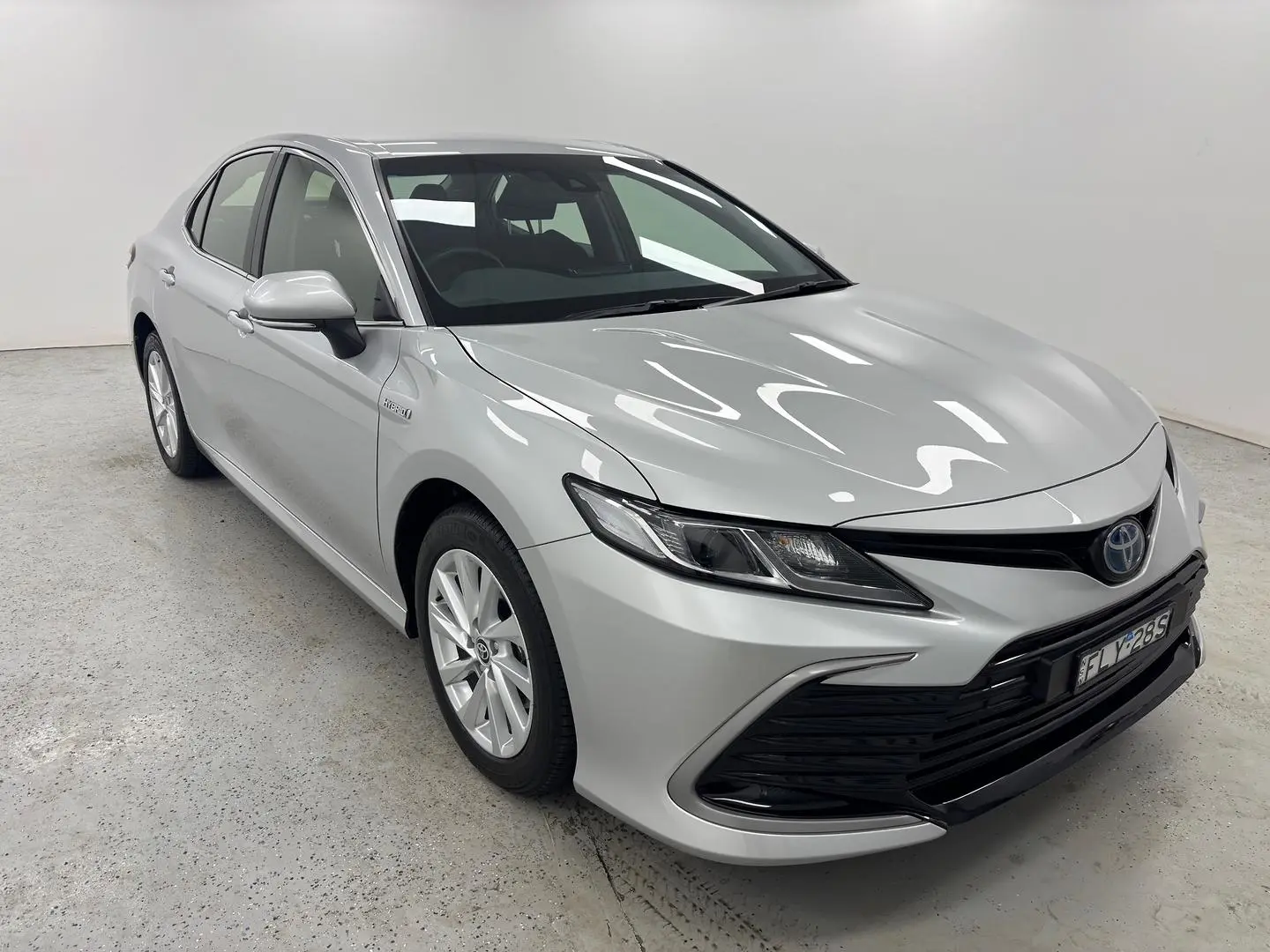 2024 Toyota Camry Gallery Image 1