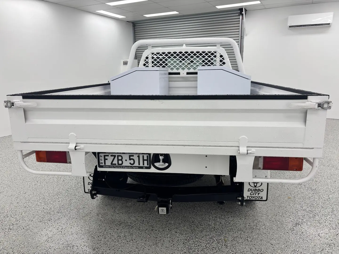 2023 Toyota Hilux Gallery Image 4