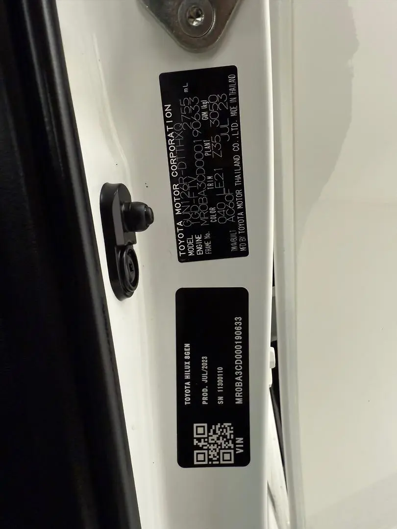 2023 Toyota Hilux Gallery Image 11