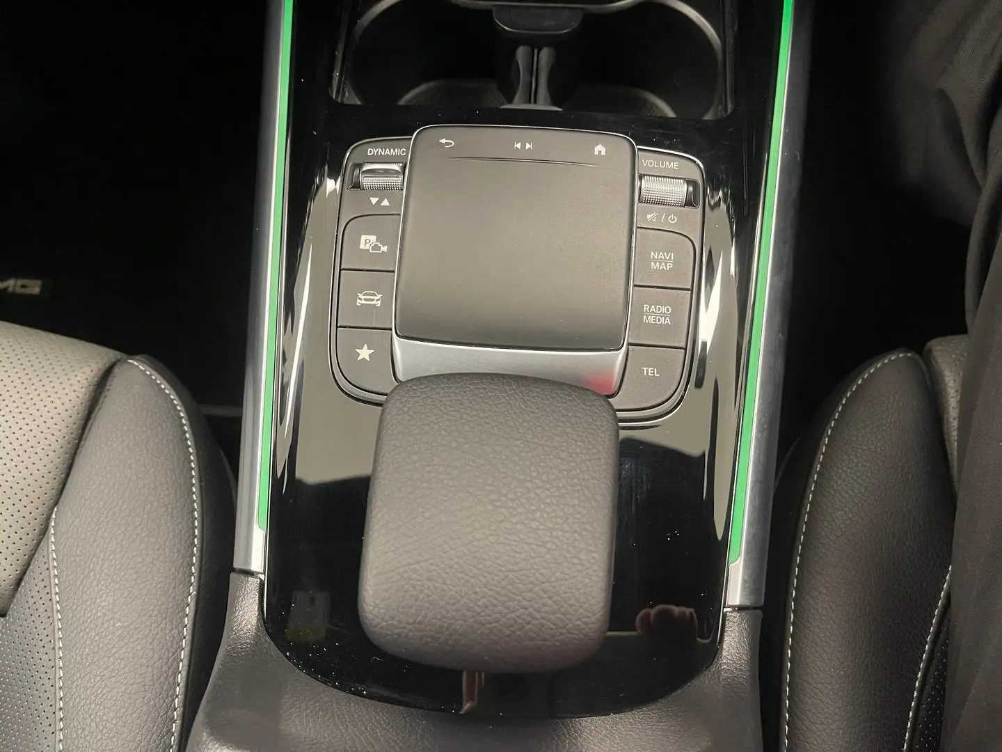 2020 Mercedes-Benz GLA-Class Gallery Image 29