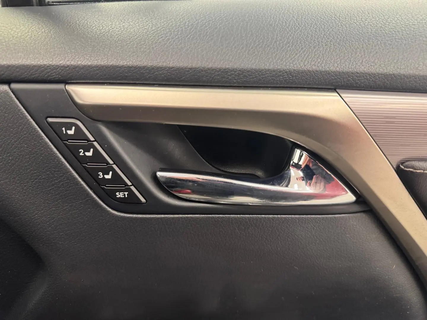 2016 Lexus RX Gallery Image 17