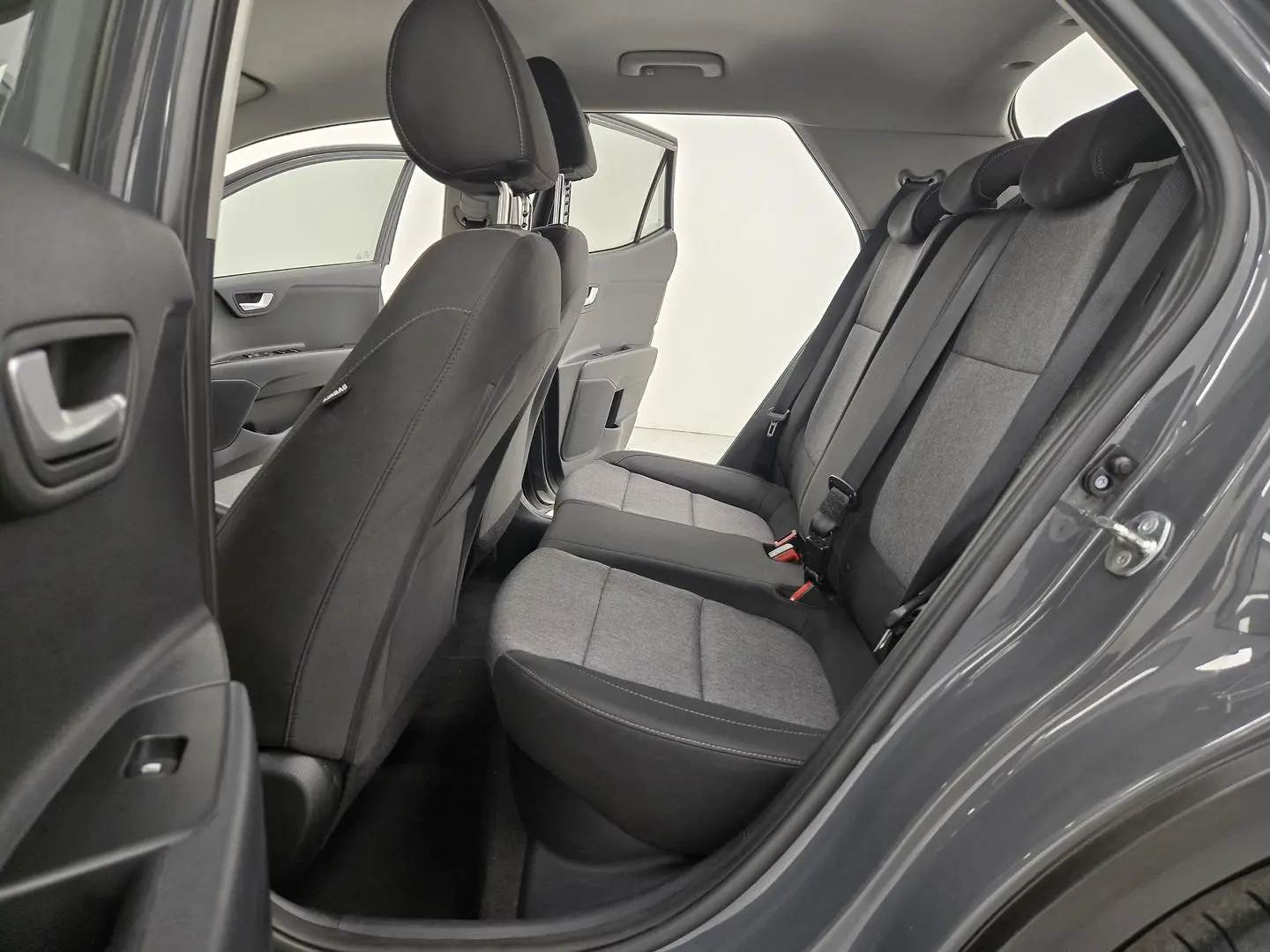 2023 Kia Stonic Gallery Image 18