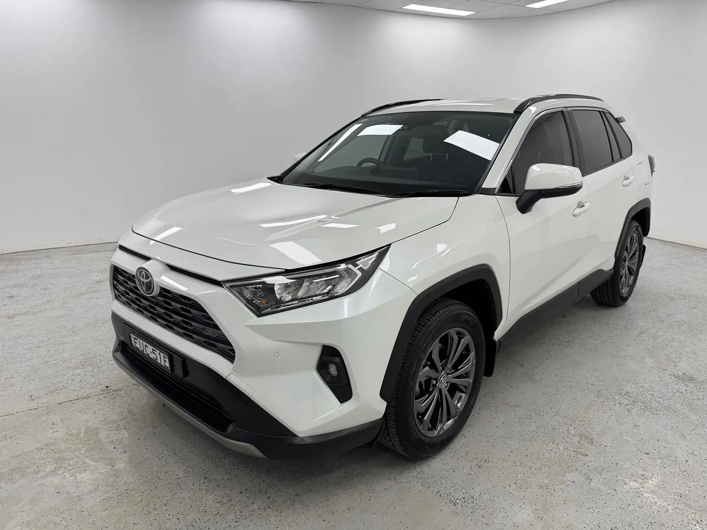2022 Toyota RAV4 Gallery Image 7