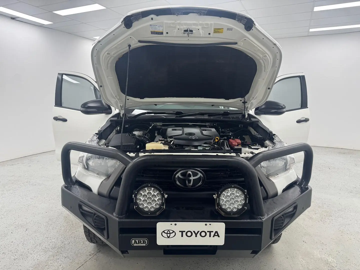 2021 Toyota Hilux Gallery Image 13