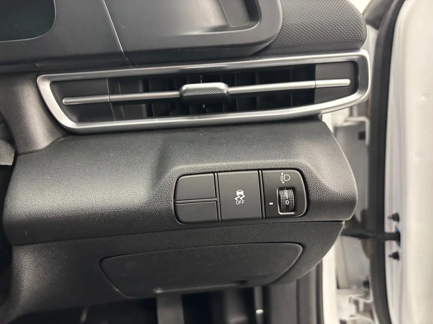 2024 Hyundai i30 Gallery Image 26