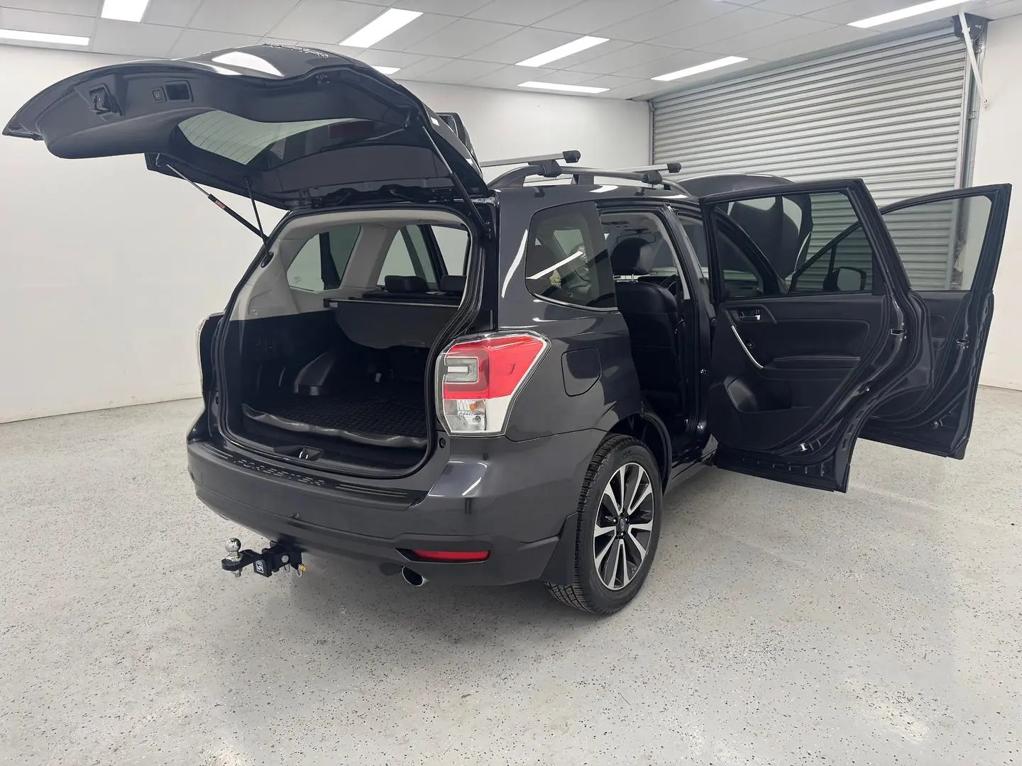 2016 Subaru Forester Gallery Image 9