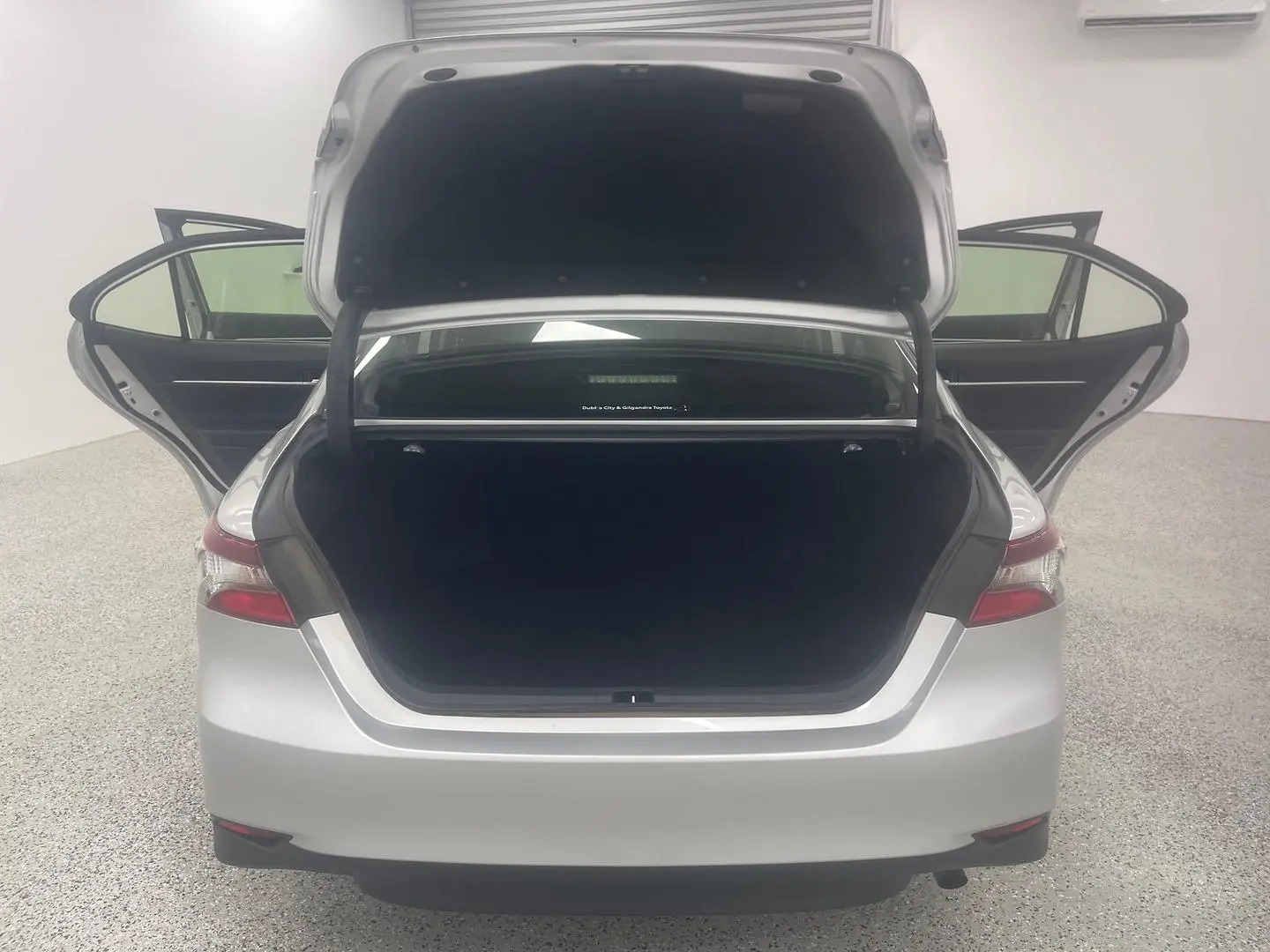 2024 Toyota Camry Gallery Image 11