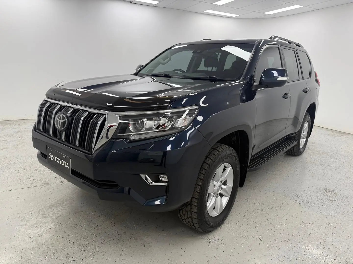 2022 Toyota Landcruiser Prado Gallery Image 7