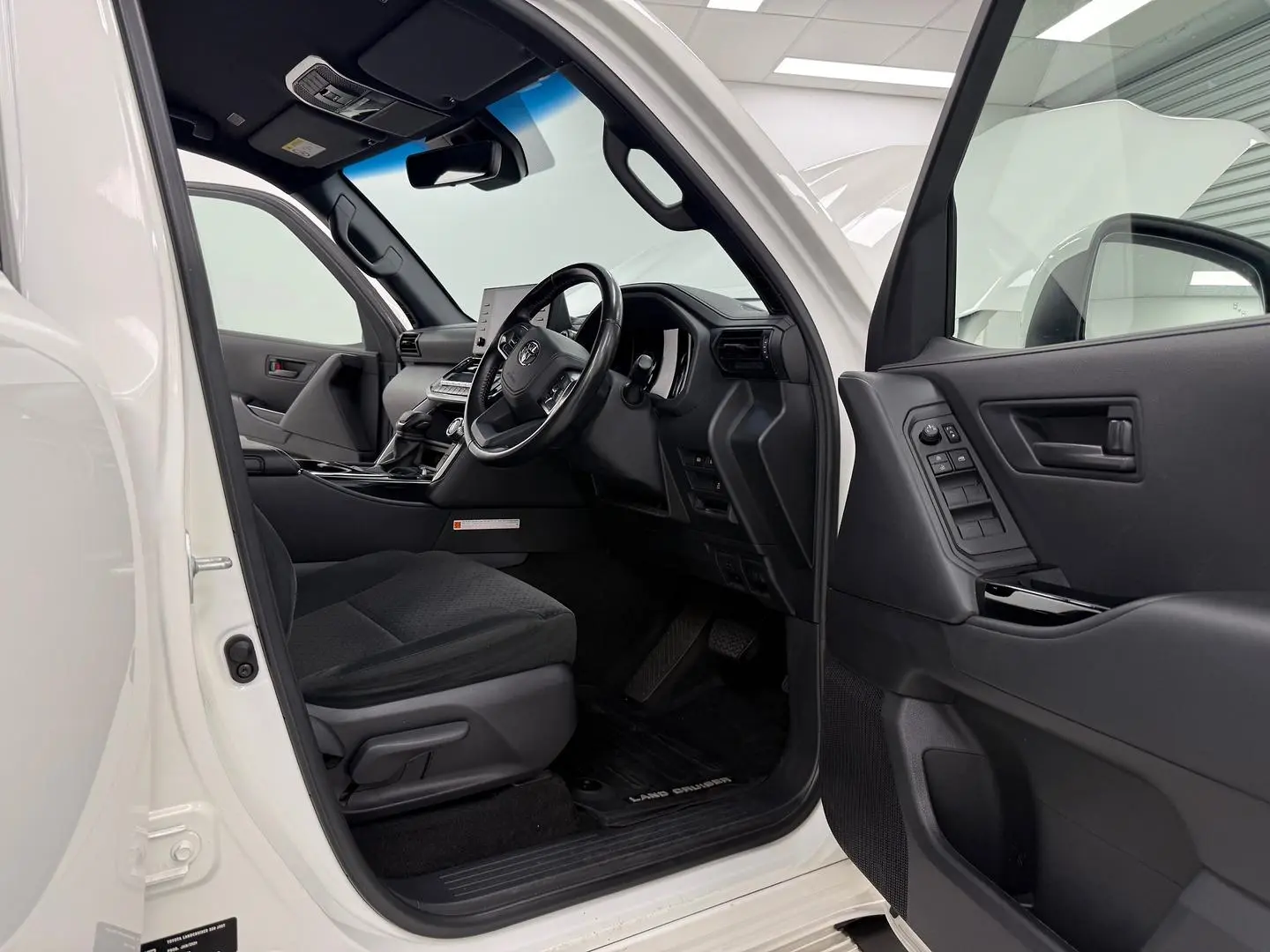 2024 Toyota Landcruiser Gallery Image 21