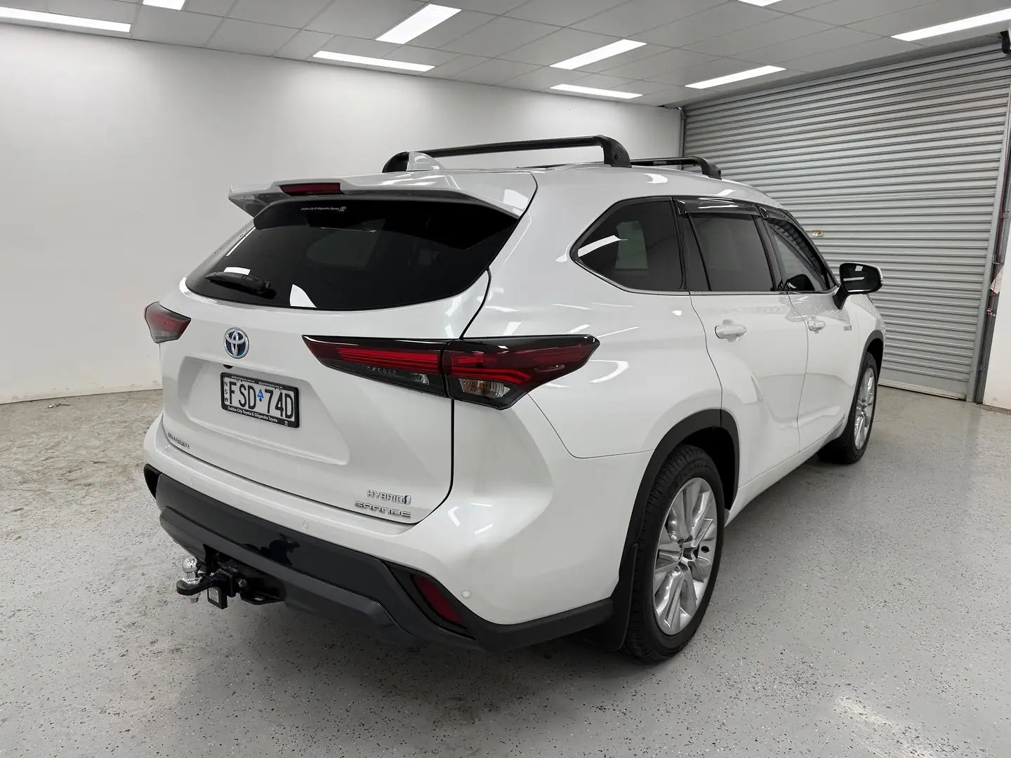 2025 Toyota Kluger Gallery Image 3