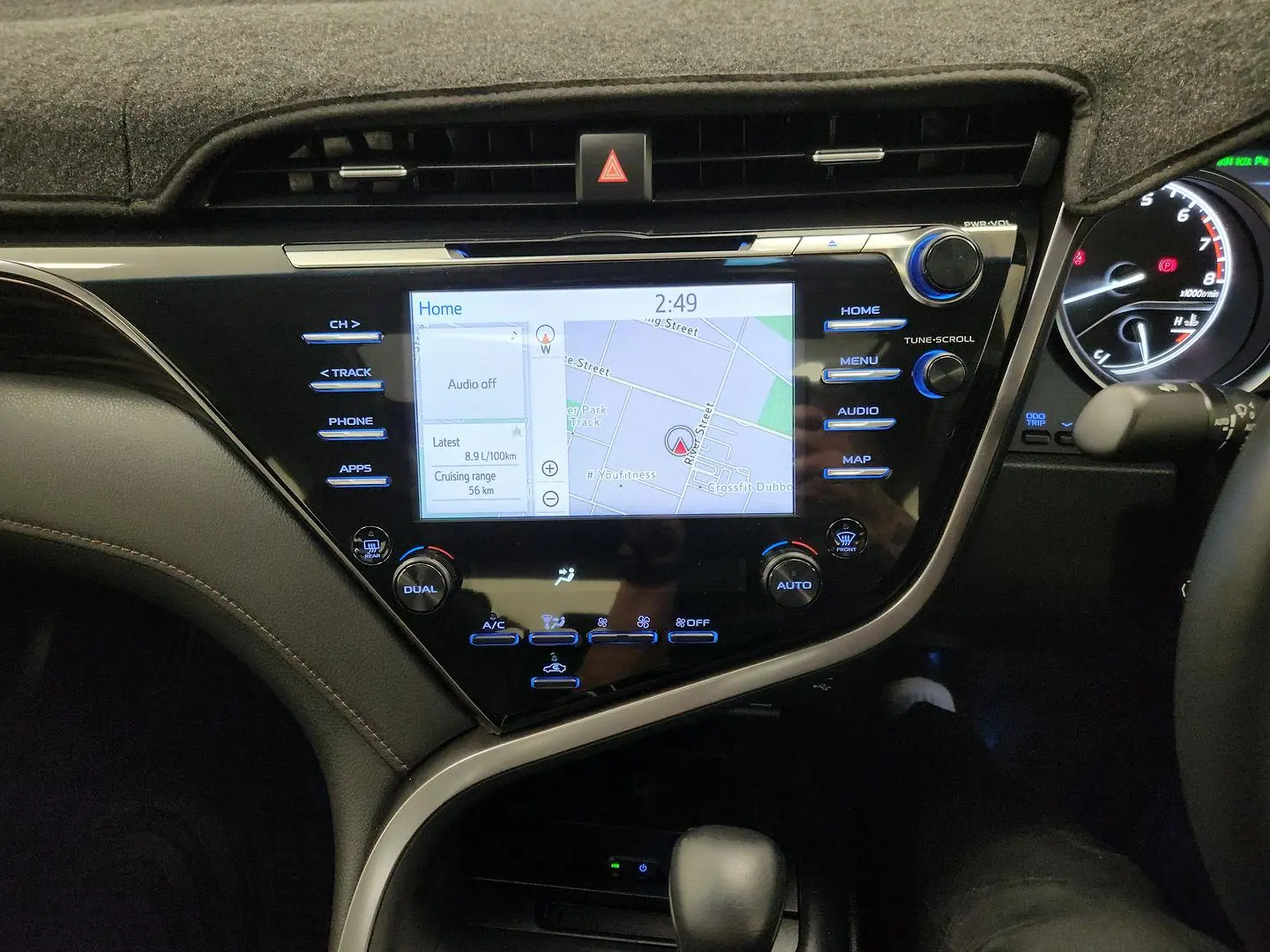 2020 Toyota Camry Gallery Image 32