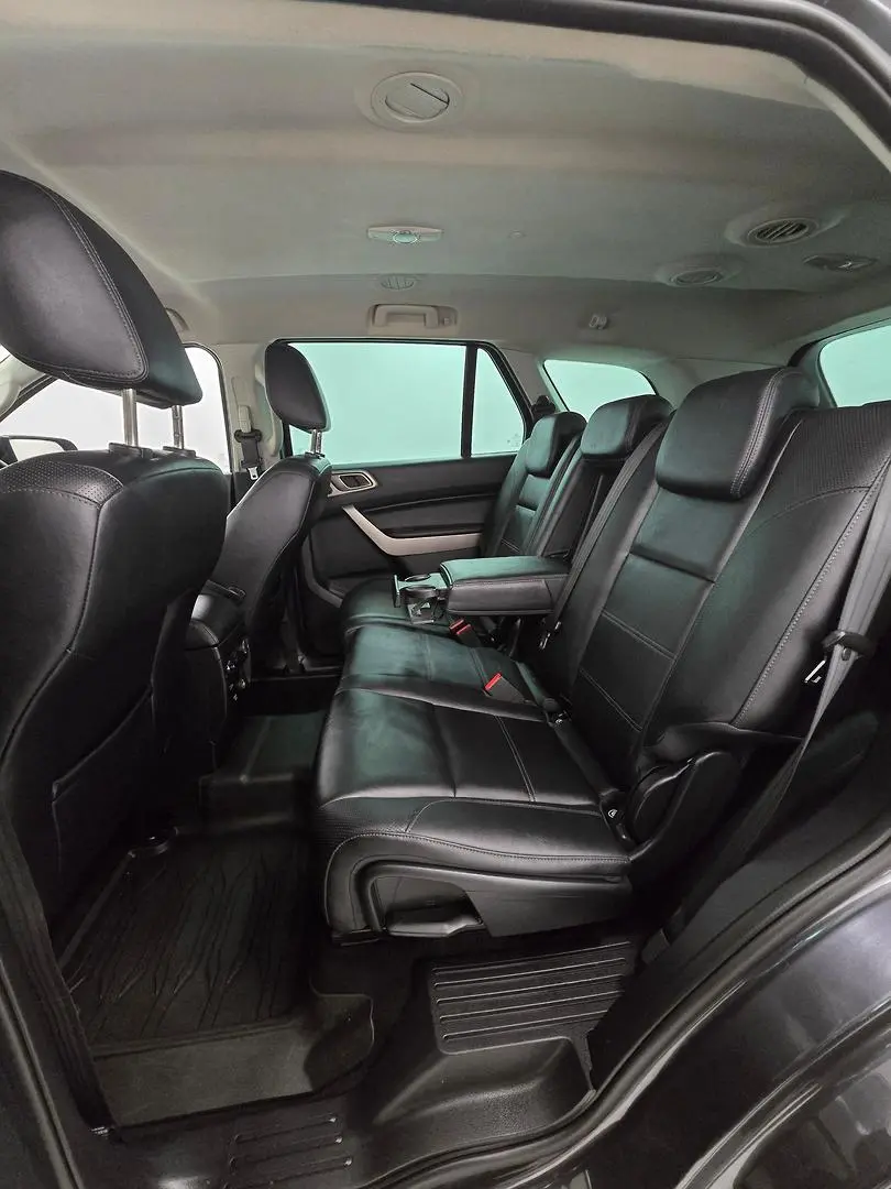 2019 Ford Everest Gallery Image 32