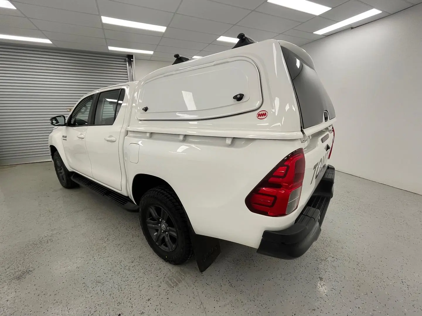 2024 Toyota Hilux Gallery Image 5