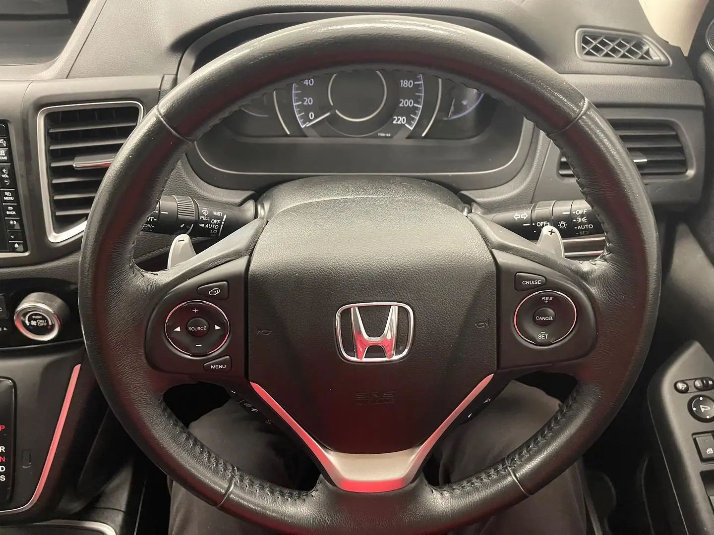 2016 Honda CR-V Gallery Image 32