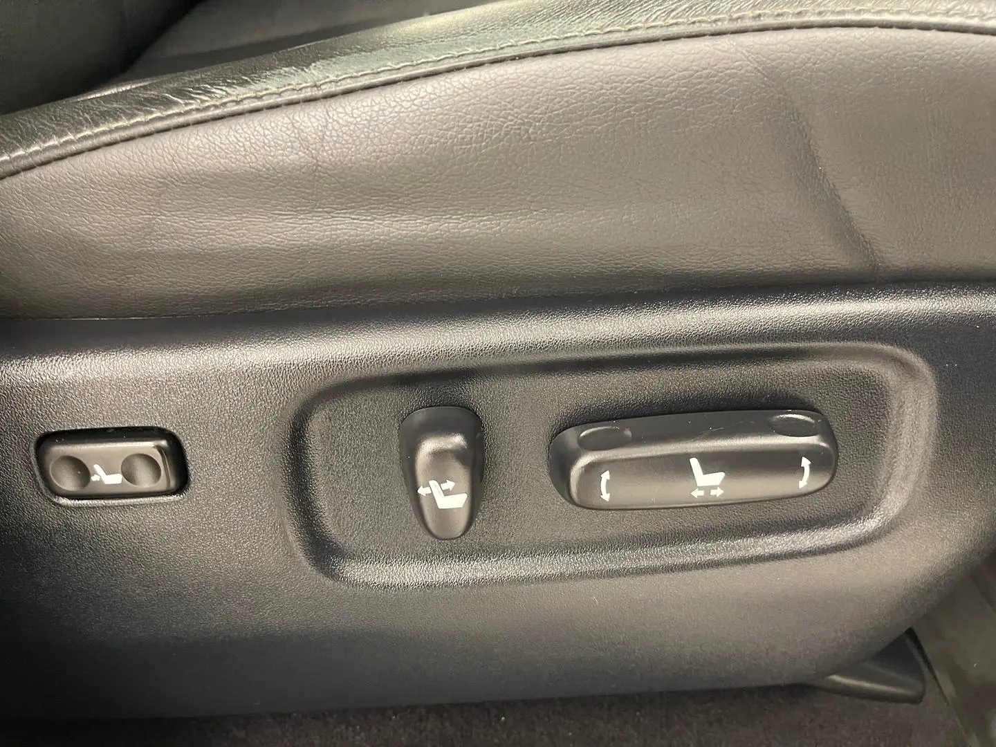 2019 Toyota Landcruiser Gallery Image 27