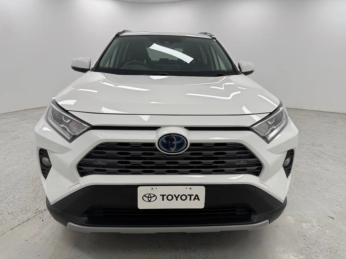 2020 Toyota RAV4 Gallery Image 28