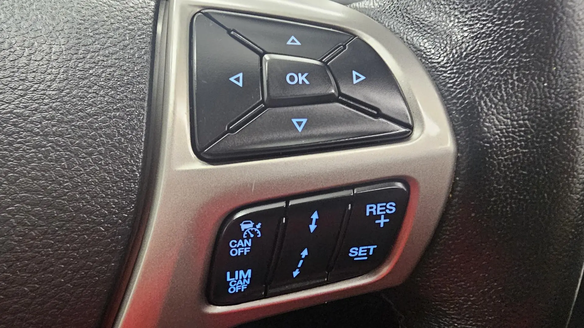2022 Ford Everest Gallery Image 39