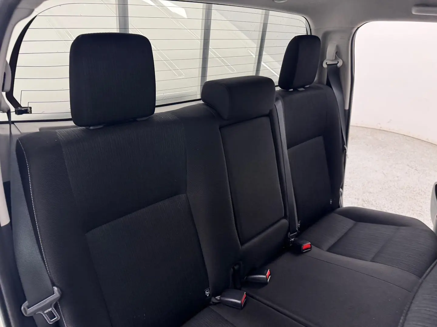 2021 Toyota Hilux Gallery Image 24