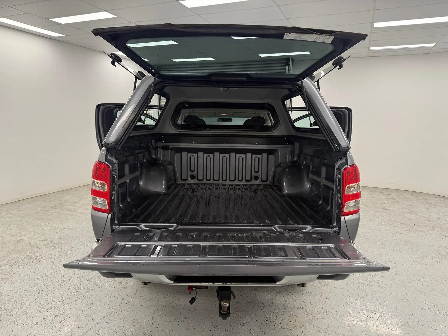 2018 Mitsubishi Triton Gallery Image 14
