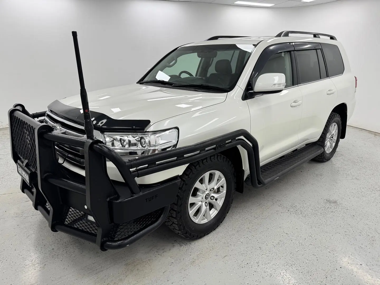 2020 Toyota Landcruiser Gallery Image 7