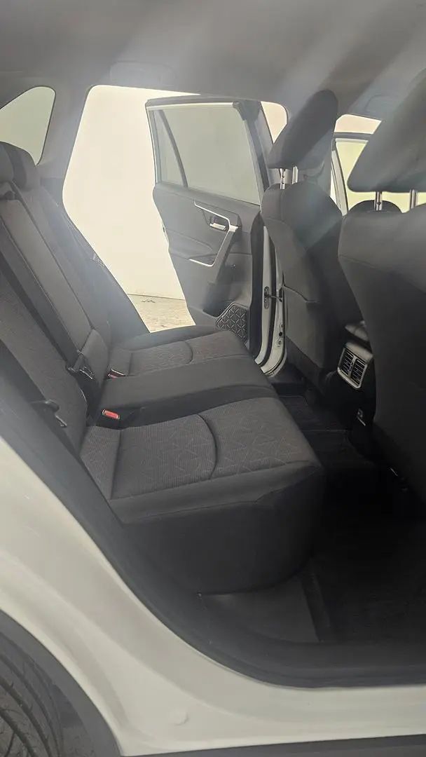 2023 Toyota RAV4 Gallery Image 22