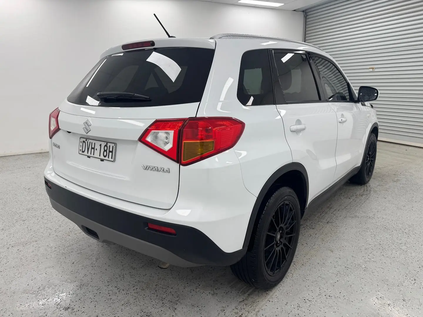 2018 Suzuki Vitara Gallery Image 3