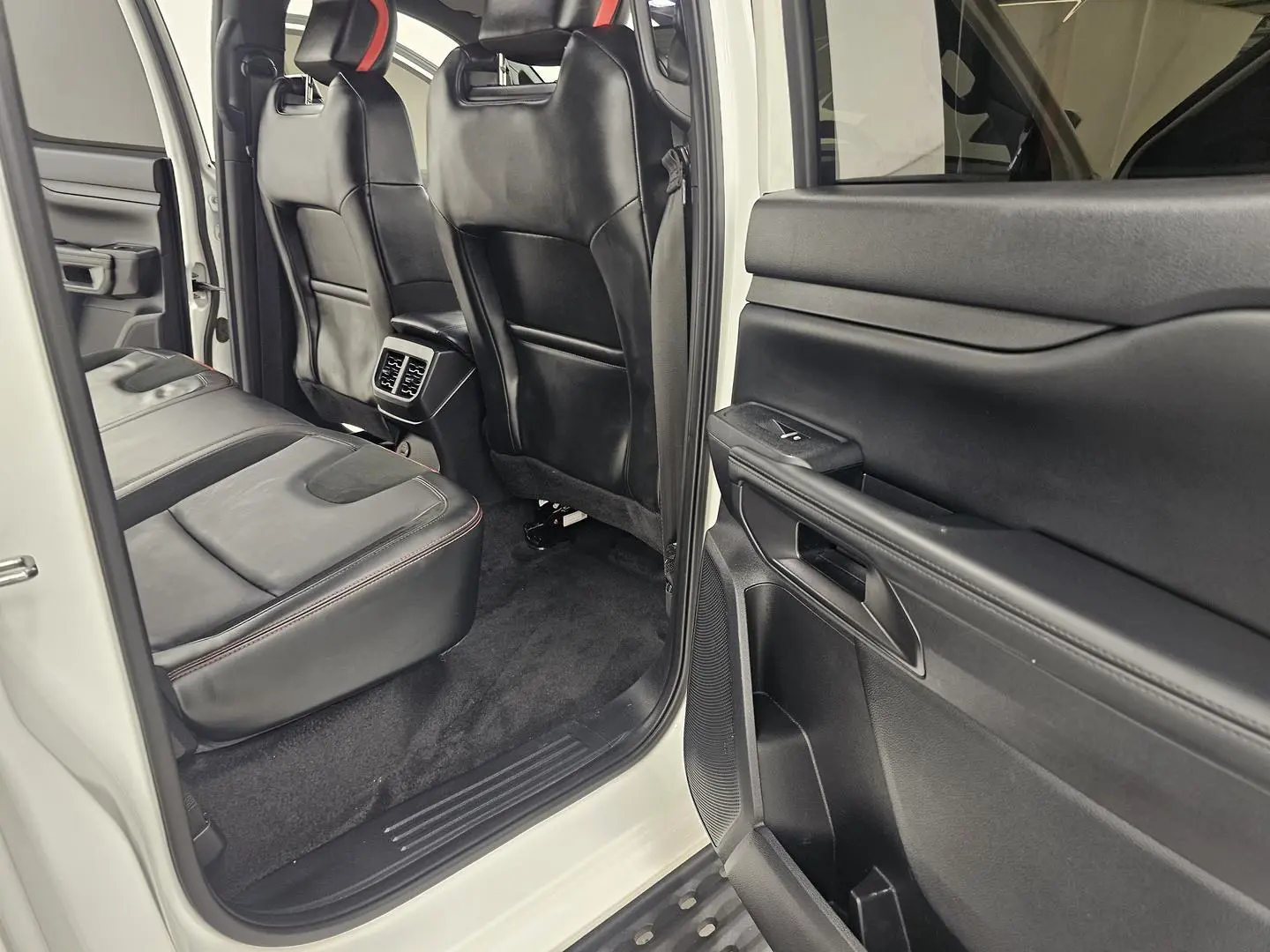 2023 Ford Ranger Gallery Image 18