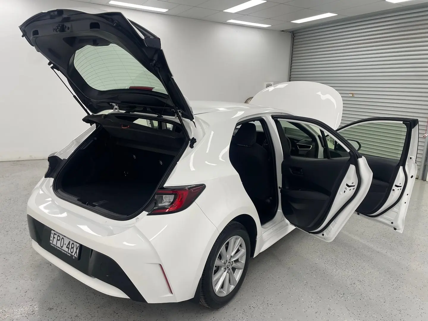2023 Toyota Corolla Gallery Image 9