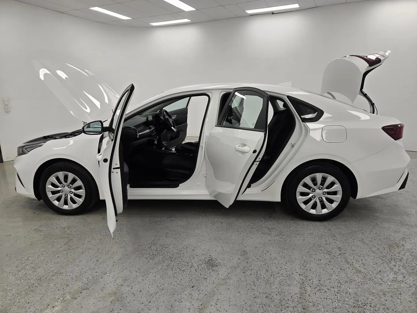 2023 Kia Cerato Gallery Image 13