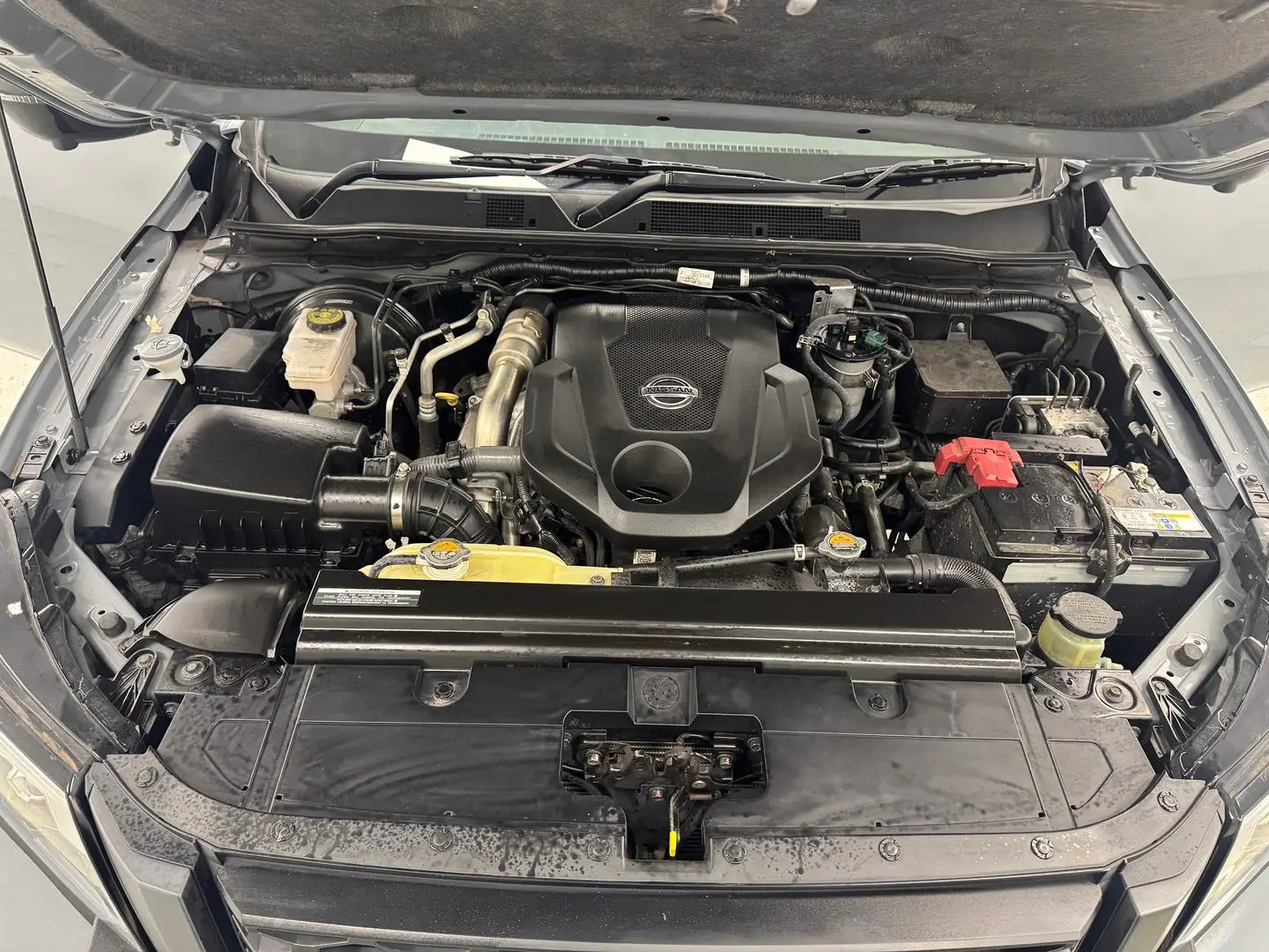 2021 Nissan Navara Gallery Image 14