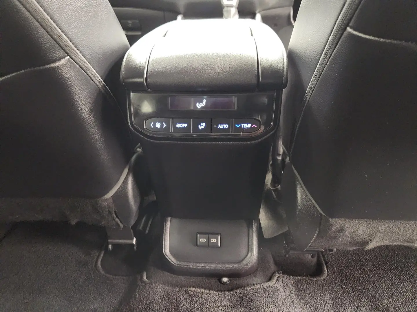 2022 Toyota Kluger Gallery Image 27