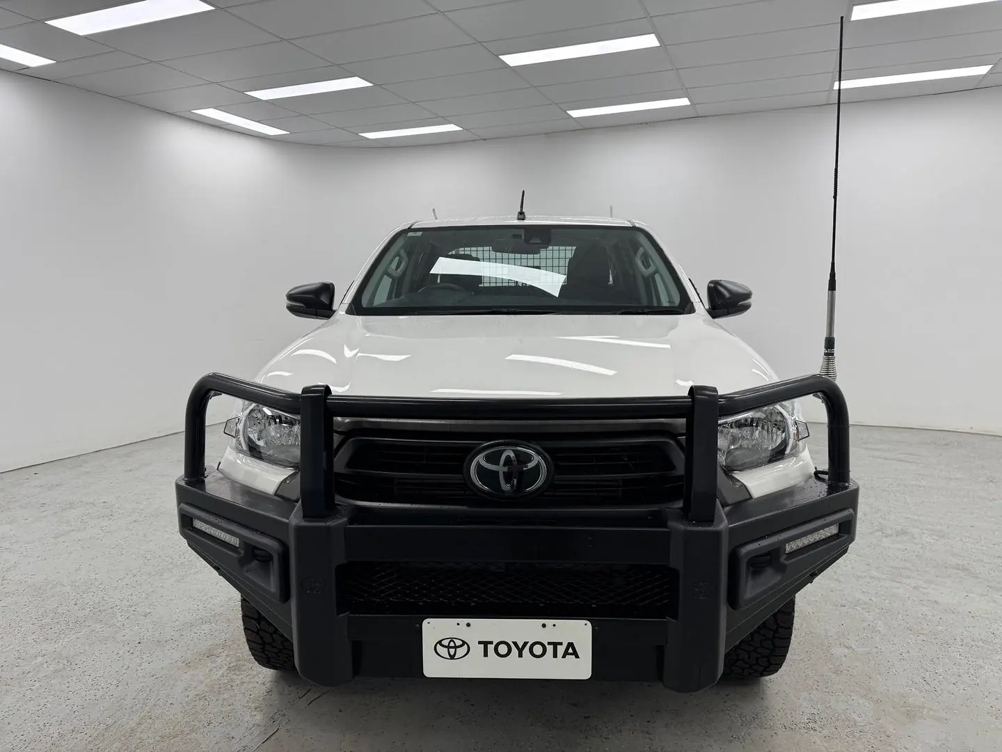 2021 Toyota Hilux Gallery Image 31