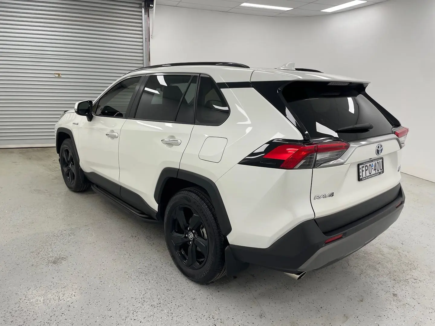 2020 Toyota RAV4 Gallery Image 5