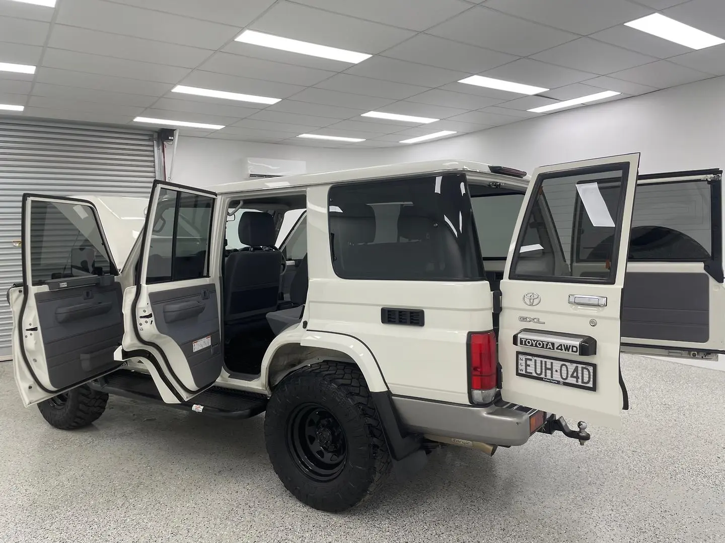 2022 Toyota Landcruiser Gallery Image 10