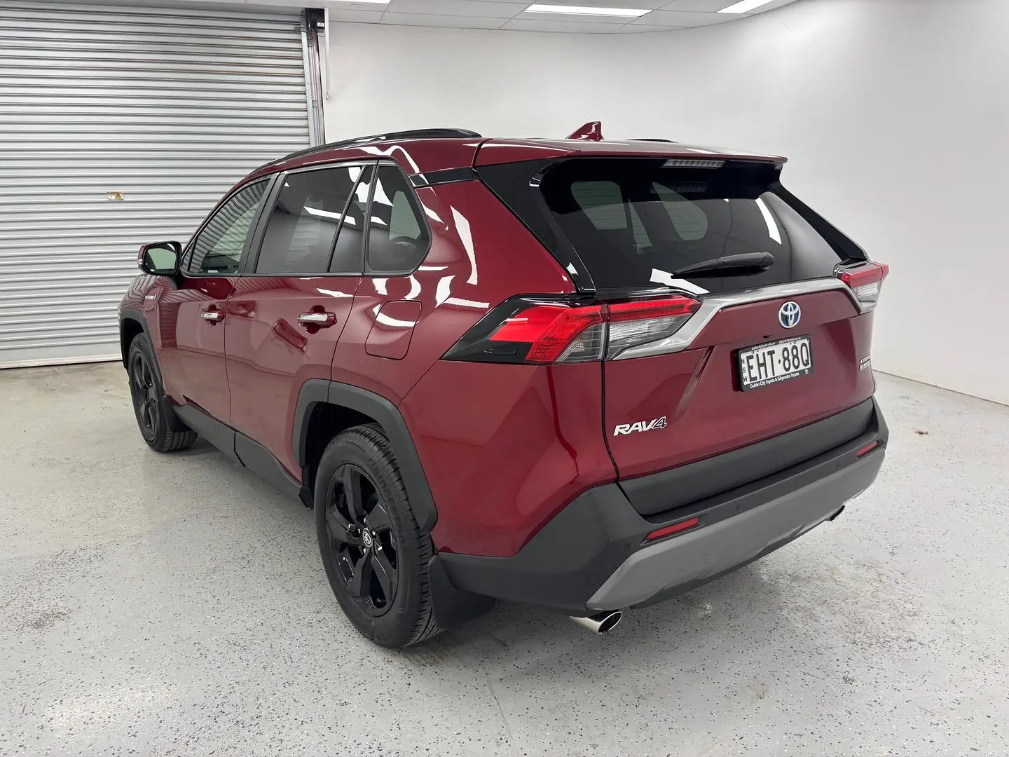 2020 Toyota RAV4 Gallery Image 5